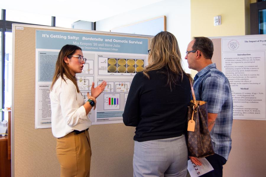 Student Researcher Mia Kenyon